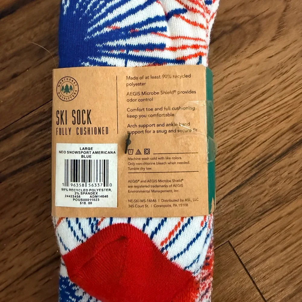 Northeast Outfitters Men’s Fully Cushioned Ski Socks W/Microbe Shield-2 Pair-NWT